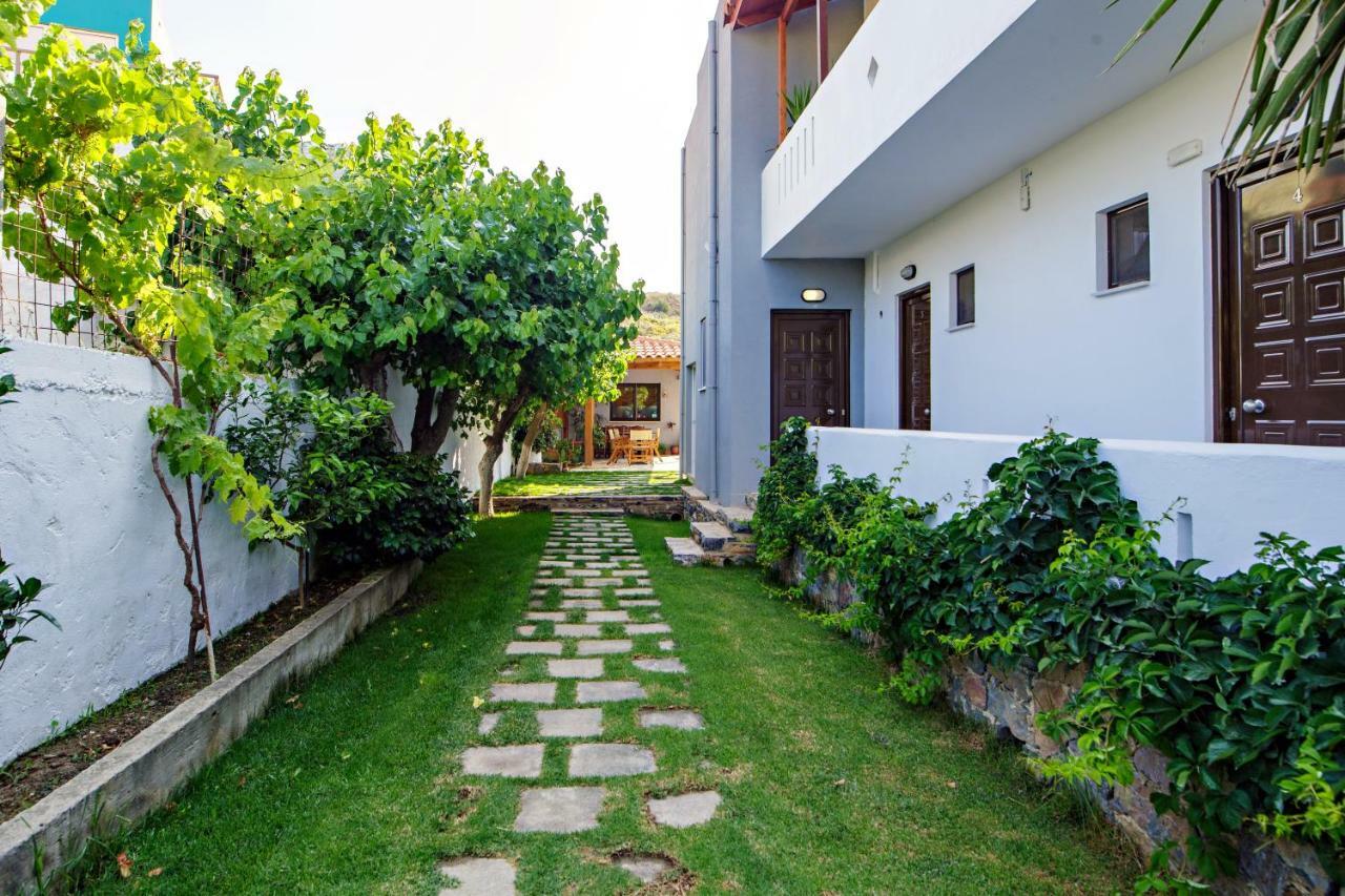 Irida Guesthouse By The Pool Plakias Exterior foto